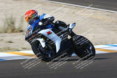 media/Sep-20-2025-TrackDaz (Sat) [[27f0cde673]]/A Group/10am (Turn 3)/